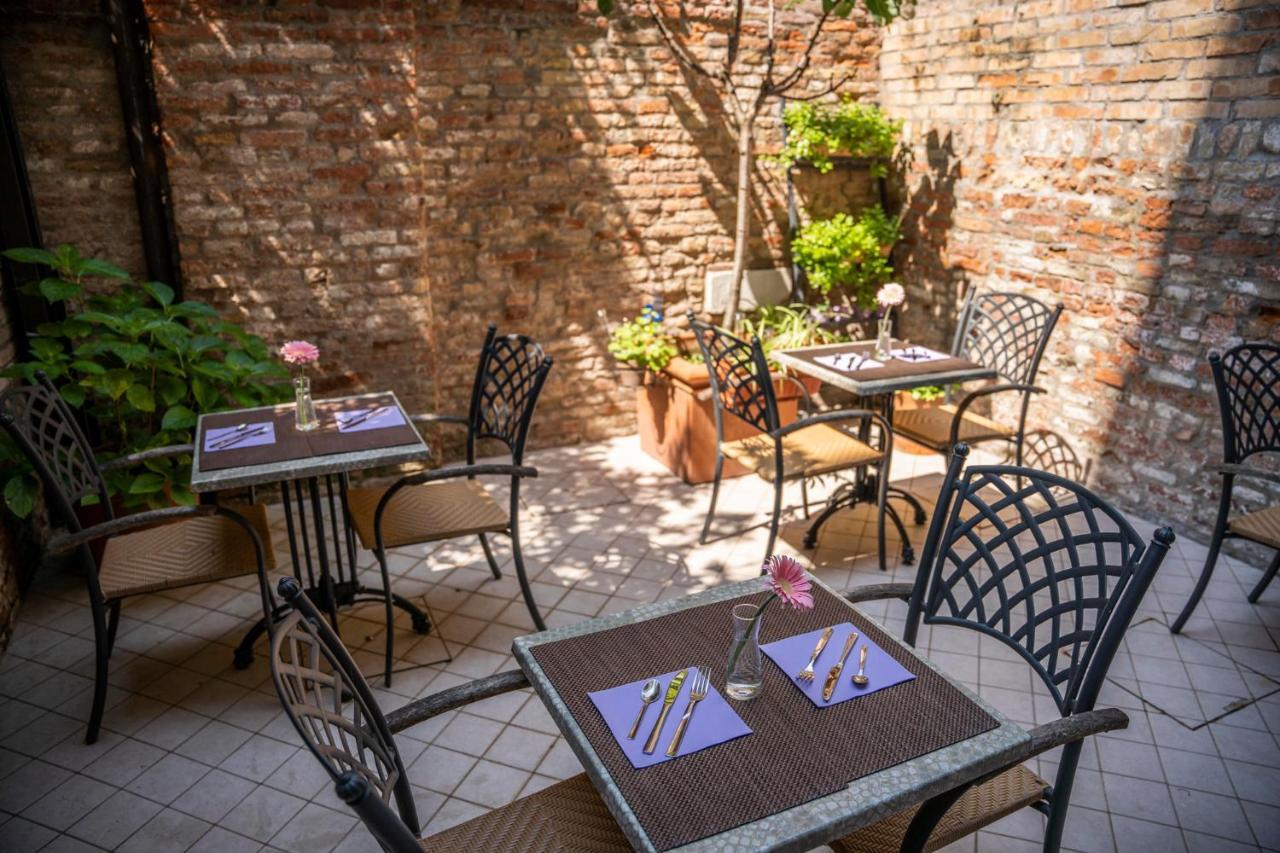 Locanda Ca' Lucrezia Venice Exterior photo